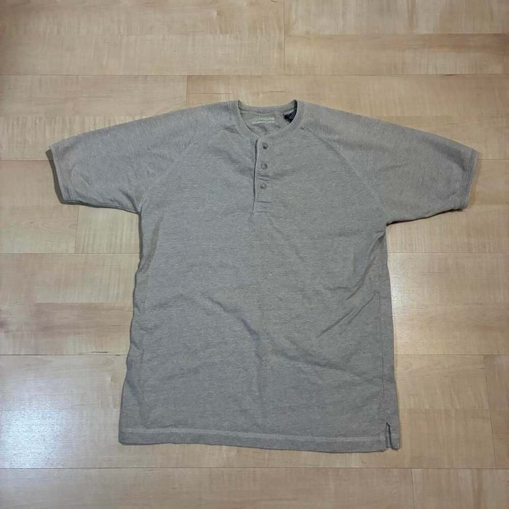 St. John's Bay Performance Henley Chico Gray Short Sleeve Shirt